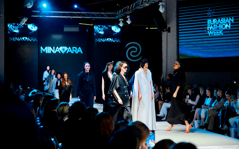 EURASIAN FASHION WEEK «Осень Зима 2023/2024».